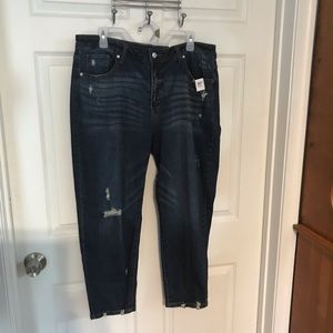Time and Tru Distressed, Cropped Jeans Size 16 MidRise Distressed NEW W/ TAGS